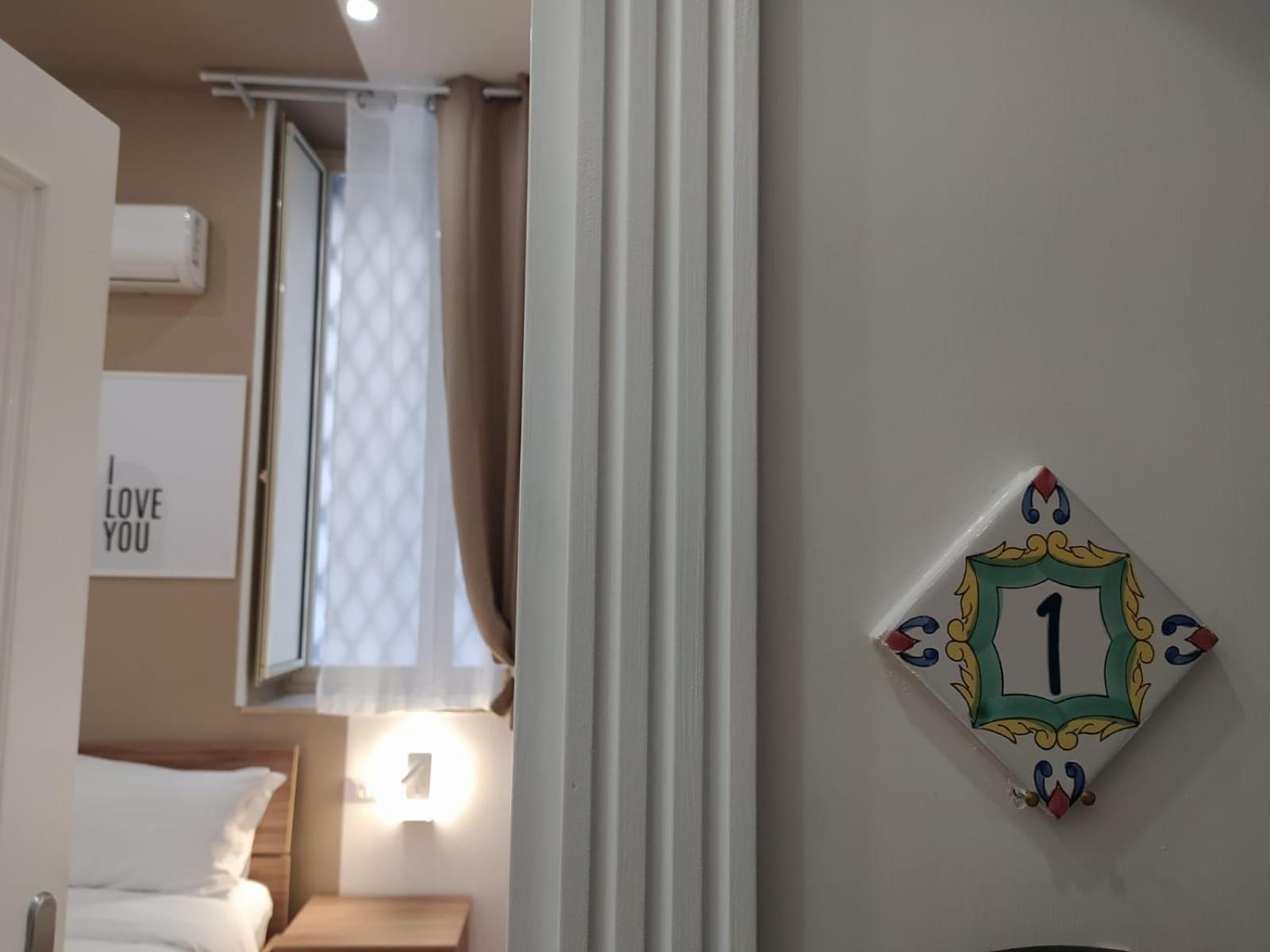 Couette-café Nacasa Naples